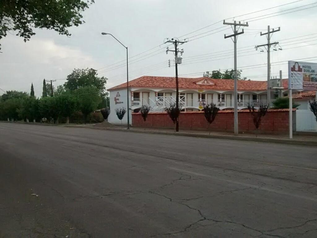 Hotel Dublan Inn Nuevo Casas Grandes Dış mekan fotoğraf
